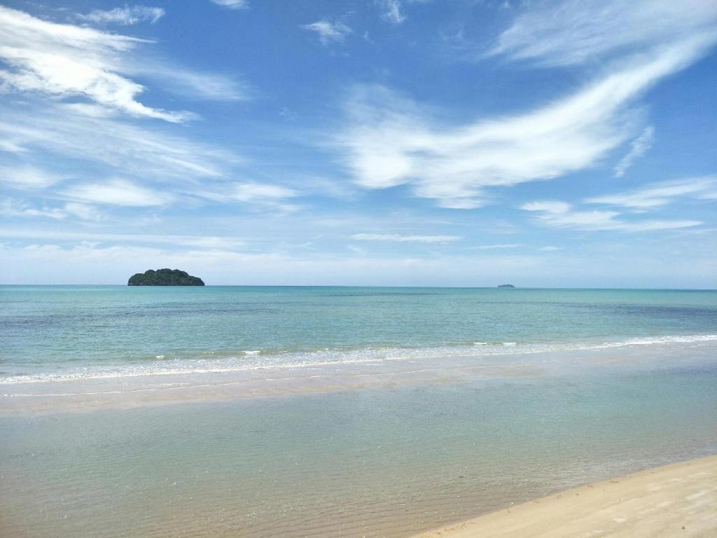 Pearl By The Sea Resort Prachuap Khiri Khan Exteriör bild